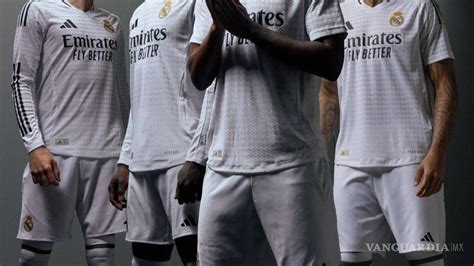 Simplemente Hermoso Real Madrid Presenta Su Nueva Indumentaria Para