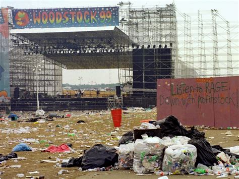 Festival Woodstock Del 99 De Revivir El Lema Paz Y Amor A Terminar