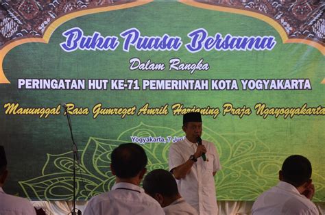 Portal Berita Pemerintah Kota Yogyakarta Buka Puasa Bersama Jajaran