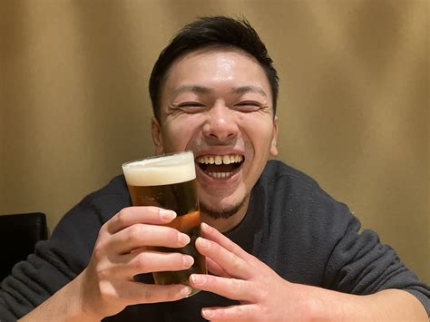 カイキング on Twitter 変なひとが飲みの先にやってきたのん https t co wdwfV8Llfs