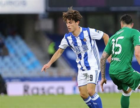 Dalla Spagna Il Primo Acquisto Del Real Madrid Sar Alvaro Odriozola