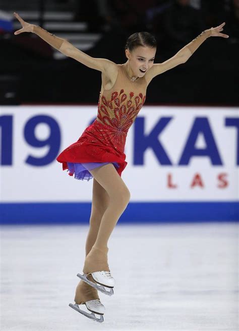 From blue to red in 1 second—Russian figure skater wows audience with ...