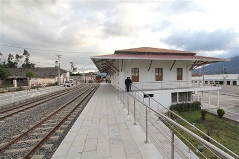 Estación Andrade Marín Monteverde Arquitectos