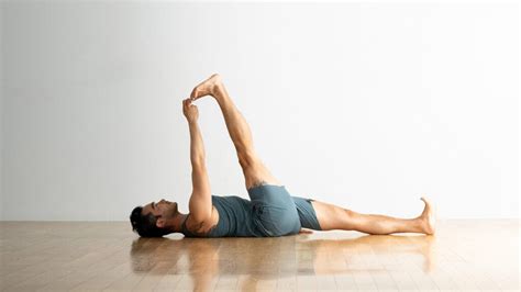 Reclining Hand To Big Toe Pose I Supta Padangusthasana I