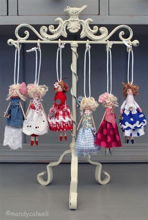 Pin By Janice Feyen On Clothespeg Dolls Peg Dolls Doll Crafts Diy