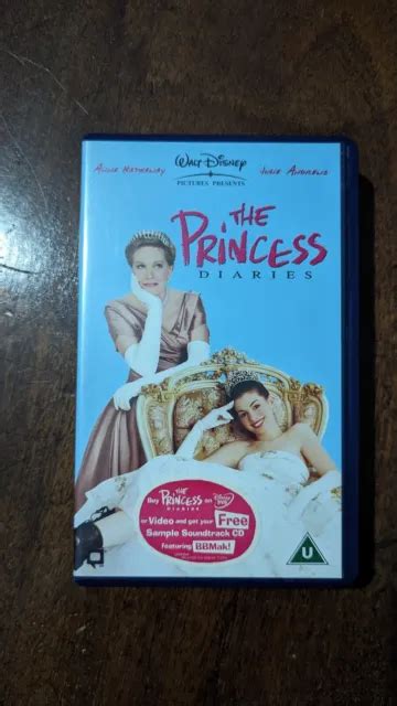 THE PRINCESS DIARIES Walt Disney VHS RARE WITH EXPIRED PANPHLET 10