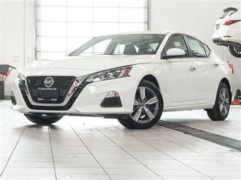 Pre Owned 2022 Nissan Altima Sedan 2 5 SE CVT 4 Door Sedan In Kelowna