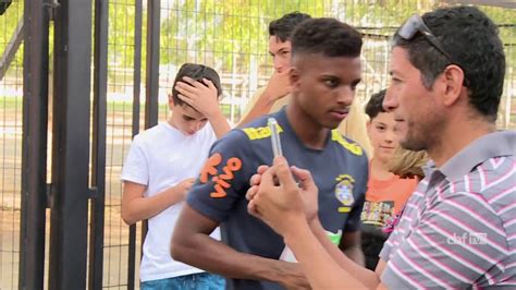 GOLAÇOS DEDICAÇÃO e CARINHO DA TORCIDA o treino da SELEÇÃO SUB 20 no