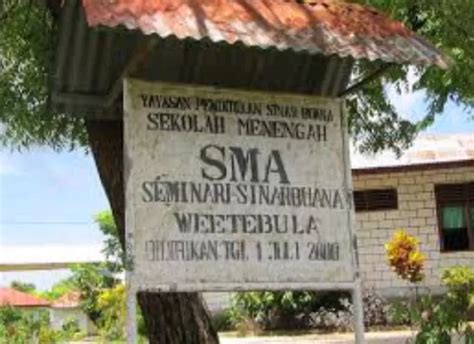 Berikut Sma Terbaik Di Kabupaten Sumba Barat Daya Baca Di Sini Banera