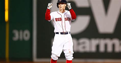 Brock Holt Starting In Center Field For Red Sox Cbs Boston