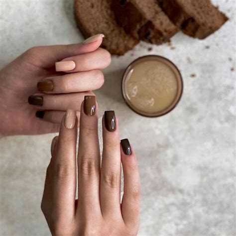 Điểm danh những mẫu nail hot nhất mùa Thu Đông nàng nên bắt trend ngay