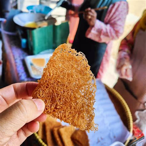 Origin of Kuih Karas · Keukarah · Kue Sarang Semut & Sri Lankan Aasmi · Legacy of Ancient Indian ...