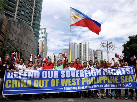 Philippines Says 220 Chinese Vessels Spotted At Disputed Reef South