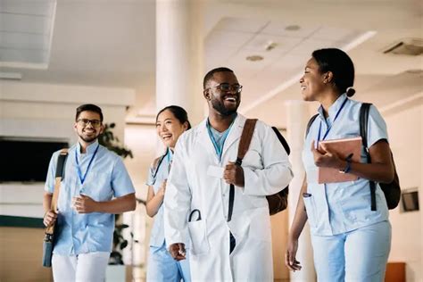 How To Get Into Nursing School 5 Steps And Tips