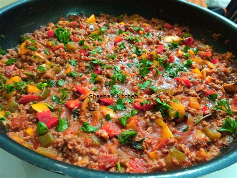 Minced Beef With Capsicums And Mushrooms Sheena S Kitchen