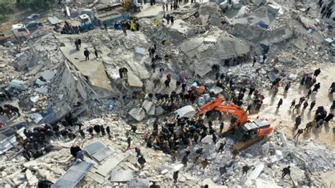 Más De 3 Mil 800 Muertos Por Terremoto De 7 8 En Turquía Y Siria Uno Tv