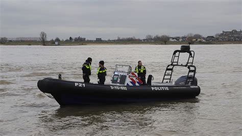 Opnieuw Zoektocht Met Boot En Helikopter Op De Merwede ZHZActueel