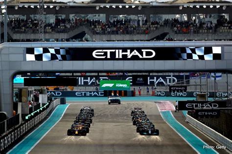 The Great Moments of F1 Finale in Abu Dhabi | GRANDPRIX247