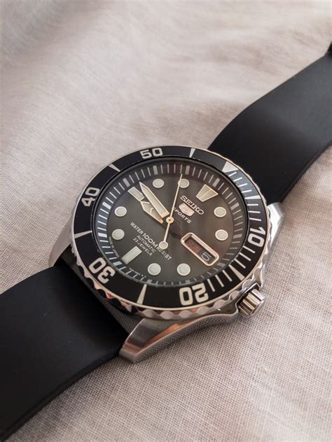 Seiko 5 Snzf17 Sea Urchin Black Made In Japan Diver Style Automatic