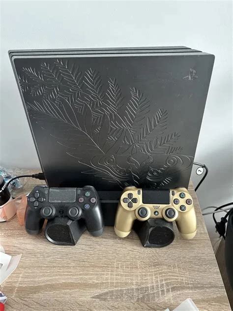 Playstation PS4 Pro 1TB 2 Controllere Suport Racire Si Incarcare