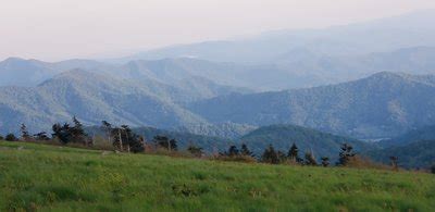 Carvers Gap to Grassy Ridge Bald Hiking Trail, Roan Mountain, Tennessee