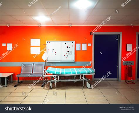 12,668 Colorful Hospital Interior Images, Stock Photos & Vectors ...