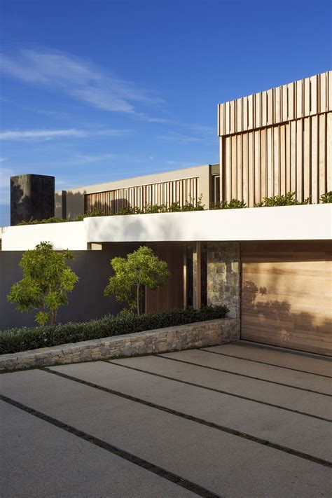 Modern Facades