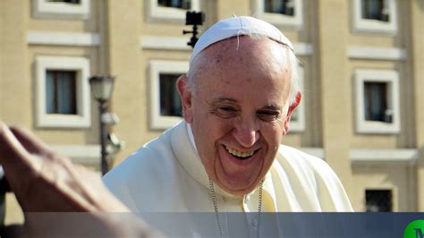 How Much Does the Pope Make? The Salary of Pope Francis (and Cardinals)