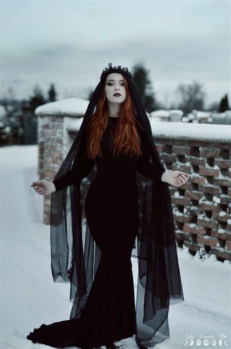 Model Astathre Photo La Venda Art Crown Misio Urwisek Goth Beauty Gothic Models Gothic Beauty