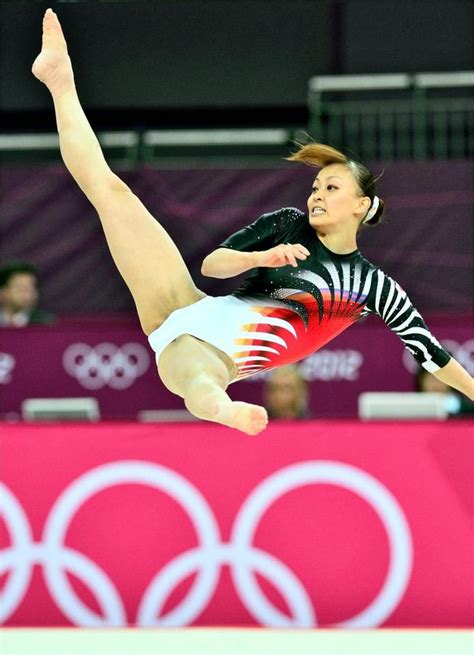 体操の写真 体操選手 女子 写真 Izpyr