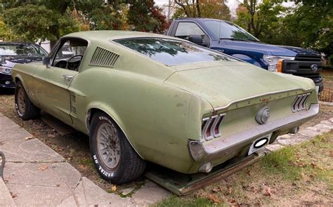 S Code Speed Ford Mustang Fastback Barn Finds