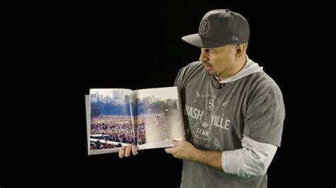 Garth Brooks Recalls Central Park Texas Stadium Shows And Opry Induction