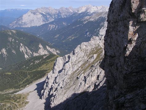 Tiefblick Nach Norden Ins Zirler Kristental Fotos Hikr Org