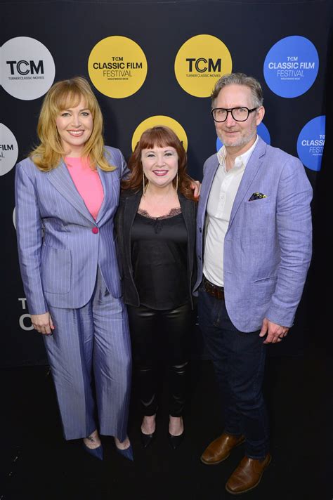 Aileen Quinn Net Worth Wiki Age Weight And Height Relationships
