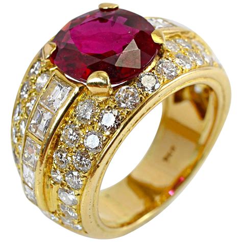 Retro Gold Diamond And Ruby Ring At 1stdibs