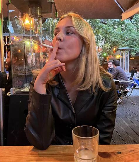 Drag Nudes Smokingfetish NUDE PICS ORG