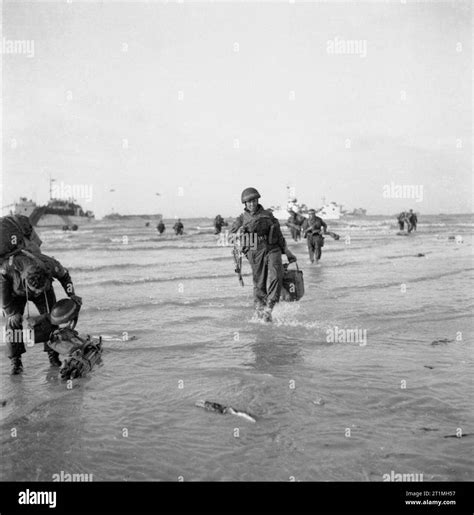 D Day British Forces During The Invasion Of Normandy 6 June 1944 Beach Group Troops Wade