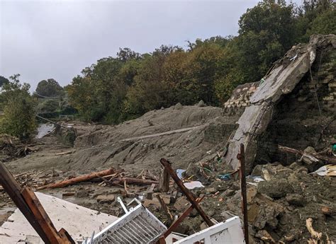 Alluvione Ischia Casamicciola è irriconoscibile tutte le FOTO del