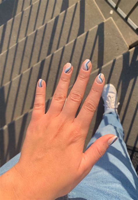 Blue Swirl Nails Blue And White Nails Round Nails Short Square Nails