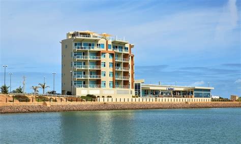 wallaroo marina apartments groupon