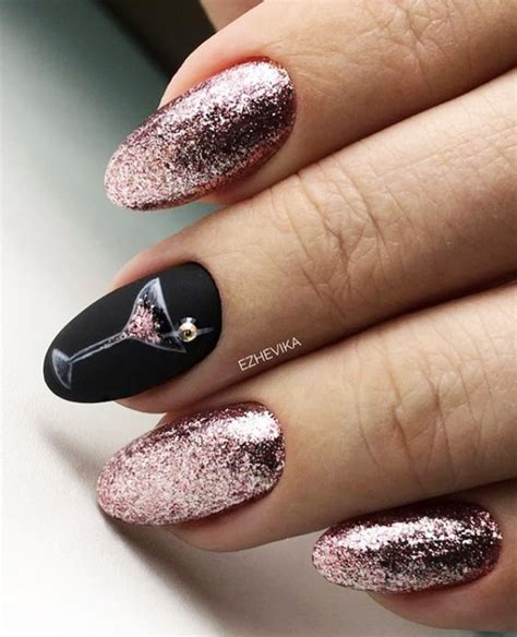 Top New Years Nails Design Ideas Flamegeuss