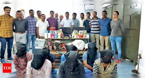 Gang Targeting Shops In Savarkundla Busted 7 Held Rajkot News