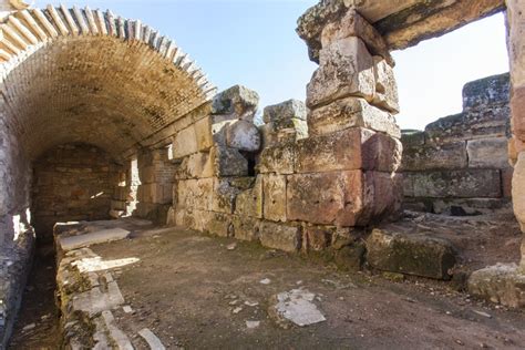 Descubre La Ciudad Bero Romana De C Stulo Con Tus Hijos Qu Hacemos