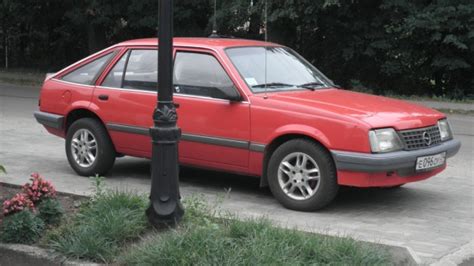 Opel Ascona C 1 6 бензиновый 1985 LS 1 6SH 82HP на DRIVE2