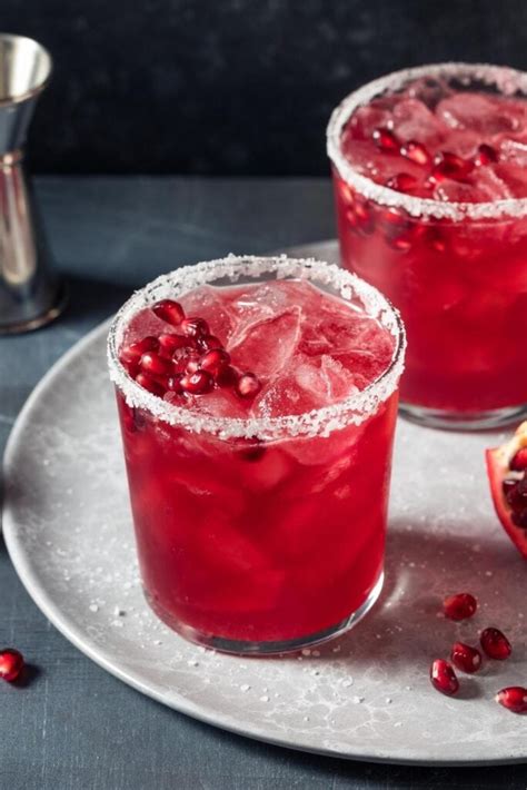 10 Festive Christmas Tequila Cocktails Insanely Good