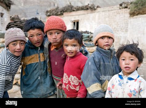 Kids Pishu Village Padum Lamayuru Trek Zanskar India Stock Photo