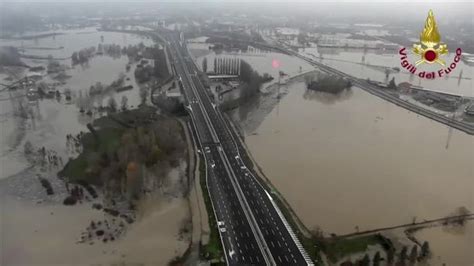 Vid O Vu Du Ciel Turin Sous Les Eaux Apr S Deux Jours De Pluies