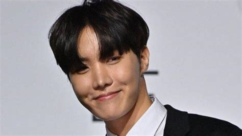 J Hope Bts Ukir Sejarah Di Lollapalloza Idol K Pop Pertama Yang Jadi