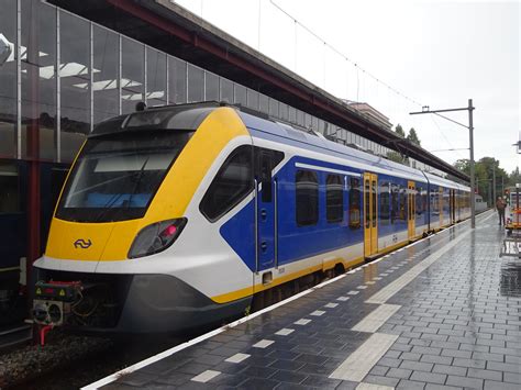 Utrecht-Maliebaan: NS SNG 3028 - a photo on Flickriver