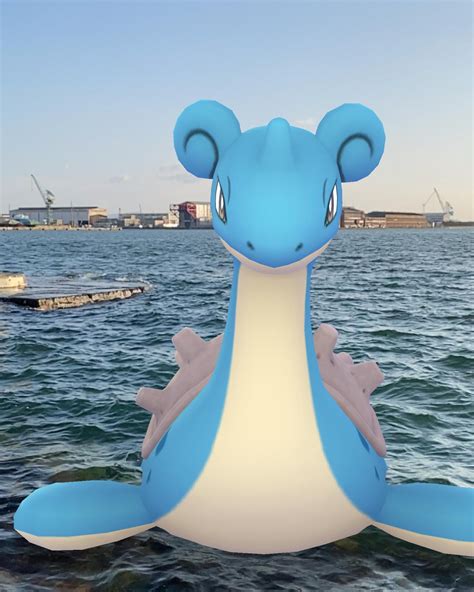 北条早雲 On Twitter ポケモンgo で ラプラス を 海 に浮かべて遊んでみた。